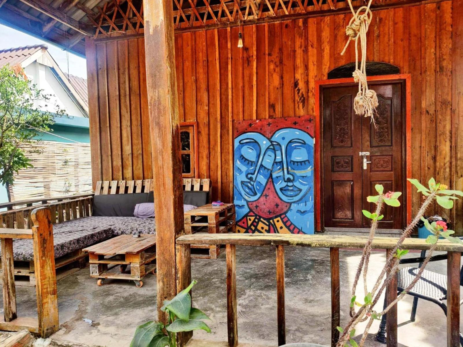 Dragonfly Guesthouse Ко-Ронг-Самлоем Екстер'єр фото